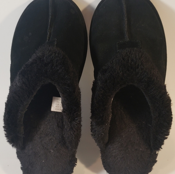 Secret Treasures Women's Size 9 Black Faux Fur Slippers Comfy Slip On Indoor - Picture 9 of 10